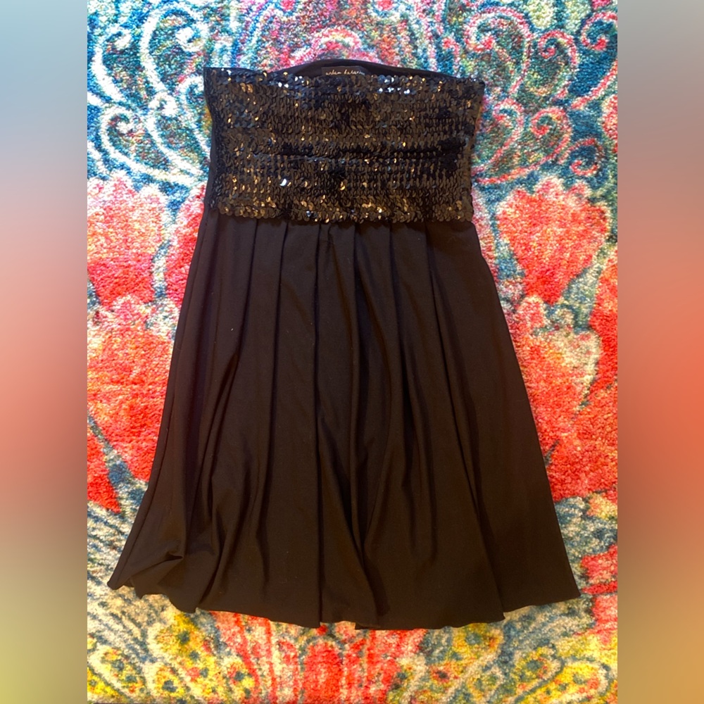 Y2K mint condition Urban Behavior Black Sequin Strapless Top